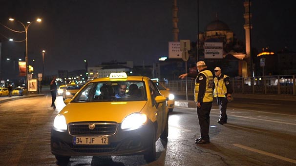 İstanbul'da ehliyeti olmayan taksici yakayı ele verdi