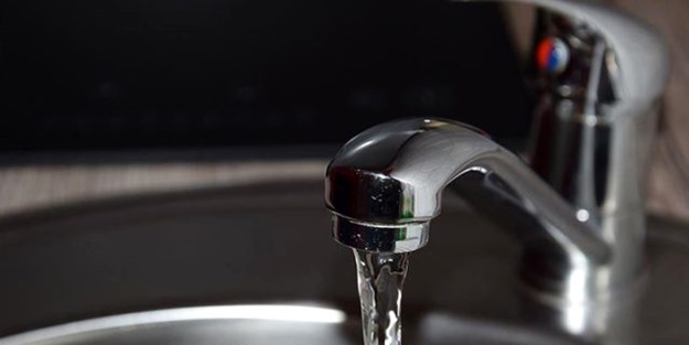 İstanbul'da ekmeğin ardından bir zam da suya! İBB Meclisi'nde kabul edildi