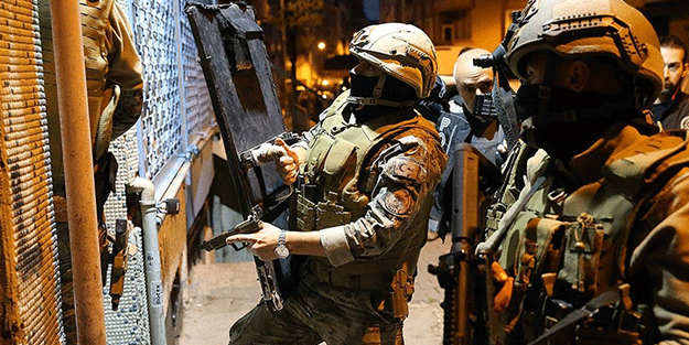 İstanbul'da eş zamanlı uyuşturucu operasyonu düzenlendi