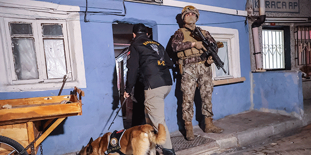 İstanbul'da eş zamanlı uyuşturucu operasyonu düzenlendi