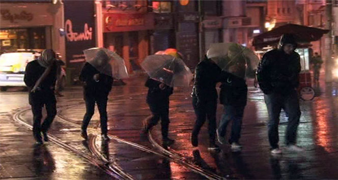 İstanbul'da etkili sağanak yağış