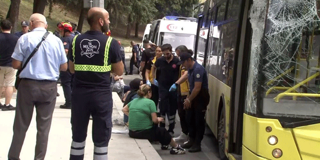 İstanbul'da faciadan dönüldü! İETT otobüsü son anda kurtuldu