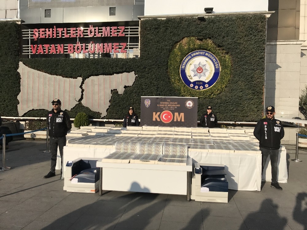 İstanbul’da FETÖ bağlantılı sahte dolar operasyonu: 127 milyon dolar ele geçirildi 