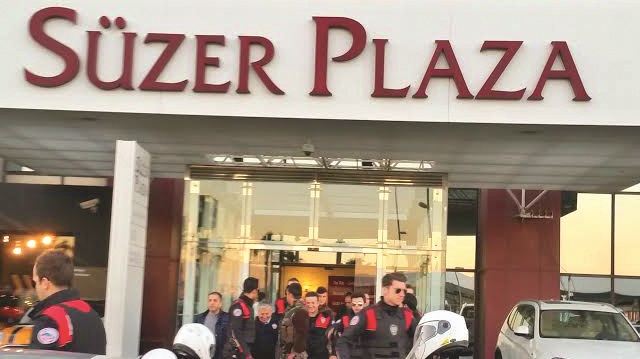 İstanbul'da gökdelene alacak baskını