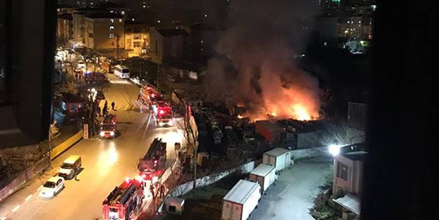 İstanbul'da hareketli anlar... Patlama sesleri yükseldi