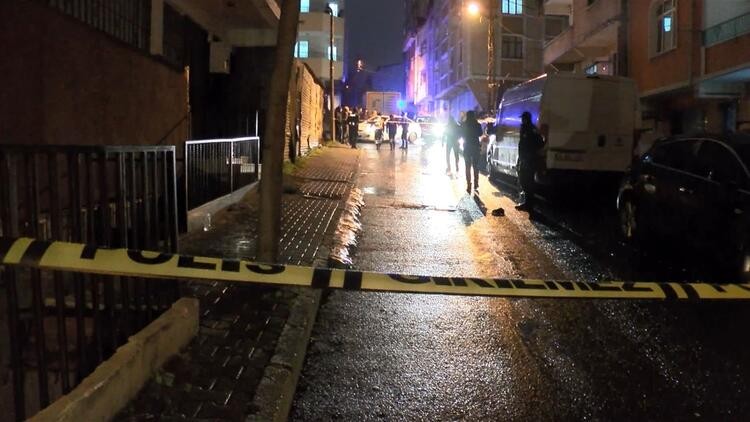 İstanbul’da hareketli anlar! Silahlı kavgada 1 kişi hayatını kaybetti