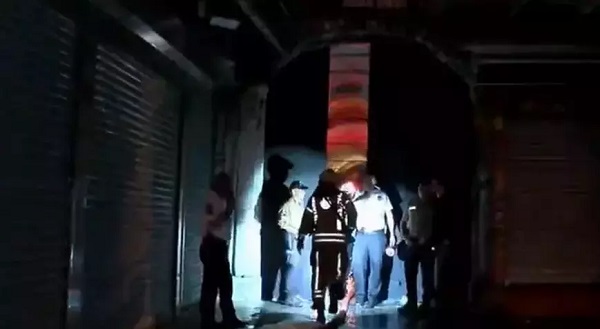 İstanbul’da hareketli saatler ! Kapalıçarşı'da yangın çıktı