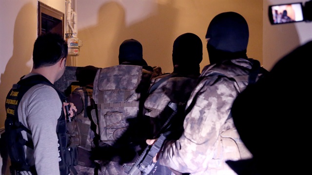 İstanbul'da helikopter destekli uyuşturucu operasyonu