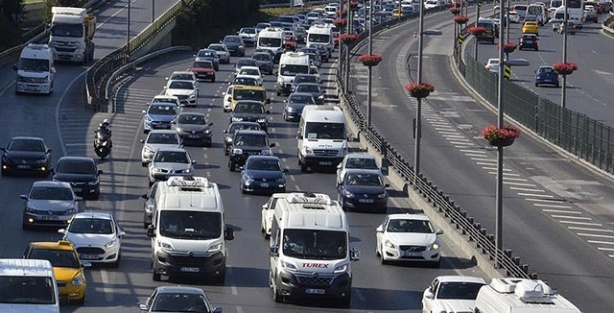 İstanbul'da her gün bin yeni araç trafiğe çıkıyor