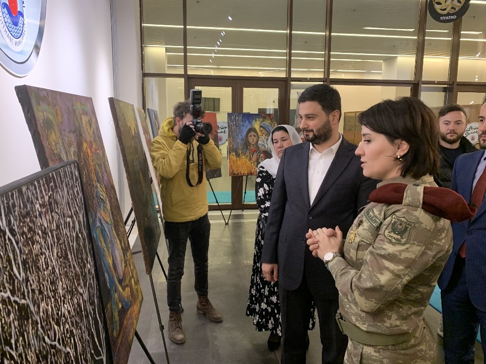 İstanbul’da Hocalı Katliamı 28. yılında düzenlenen etkinlikle anıldı 