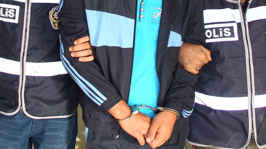 İstanbul'da izinsiz gösteriler: 12 gözaltı