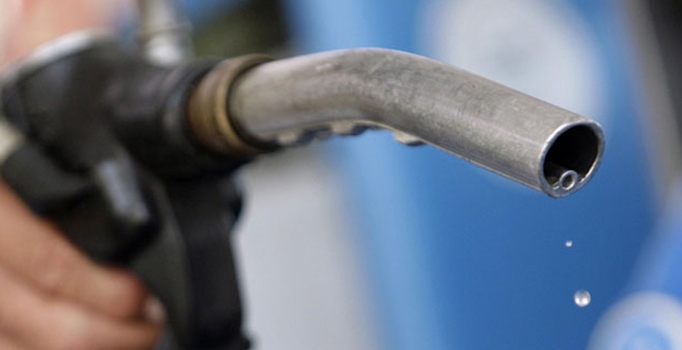 İstanbul'da kaçak akaryakıt operasyonu! 2 Gözaltı