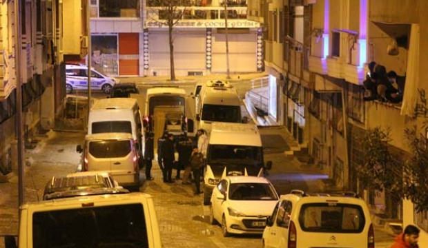 İstanbul'da katliam! 2'si öz oğlu 4 kişiyi öldürüp...