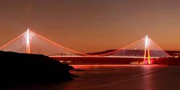 İstanbul'da köprüler mavi ve turuncuya bürünecek