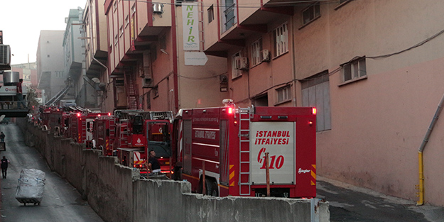 İstanbul'da korku dolu anlar! Alev alev yandı