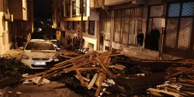 İstanbul'da korkutan fırtına