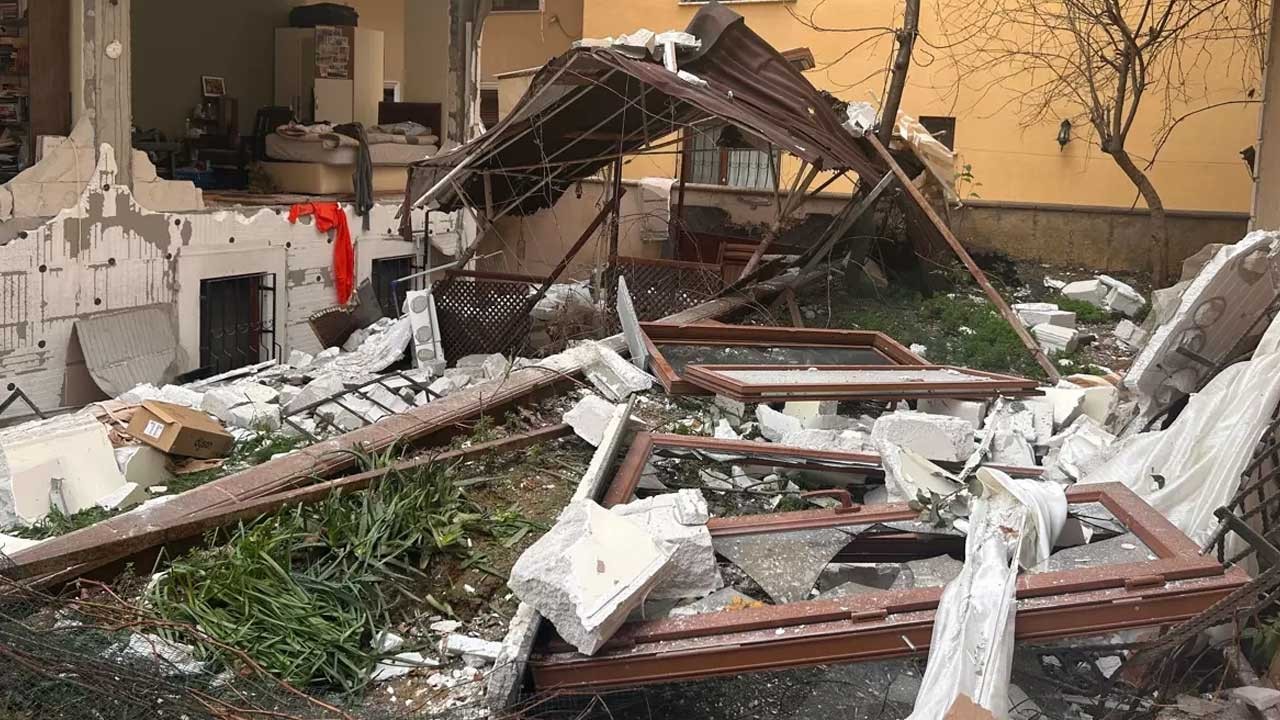 İstanbul'da korkutan patlama! Sokak savaş alanına döndü