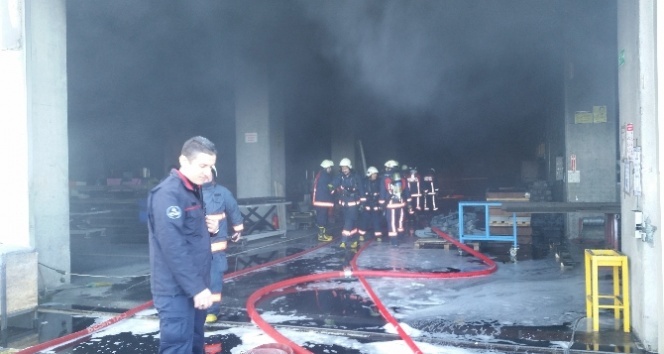 İstanbul’da korkutan yangın