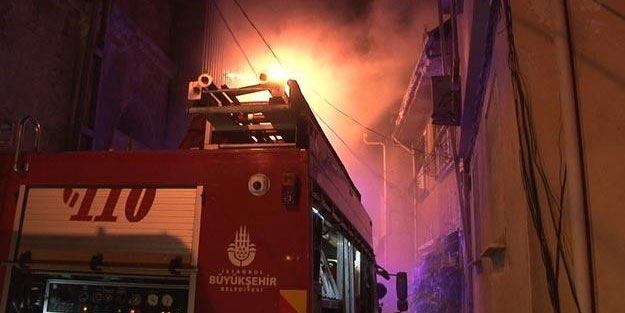 İstanbul'da korkutan yangın