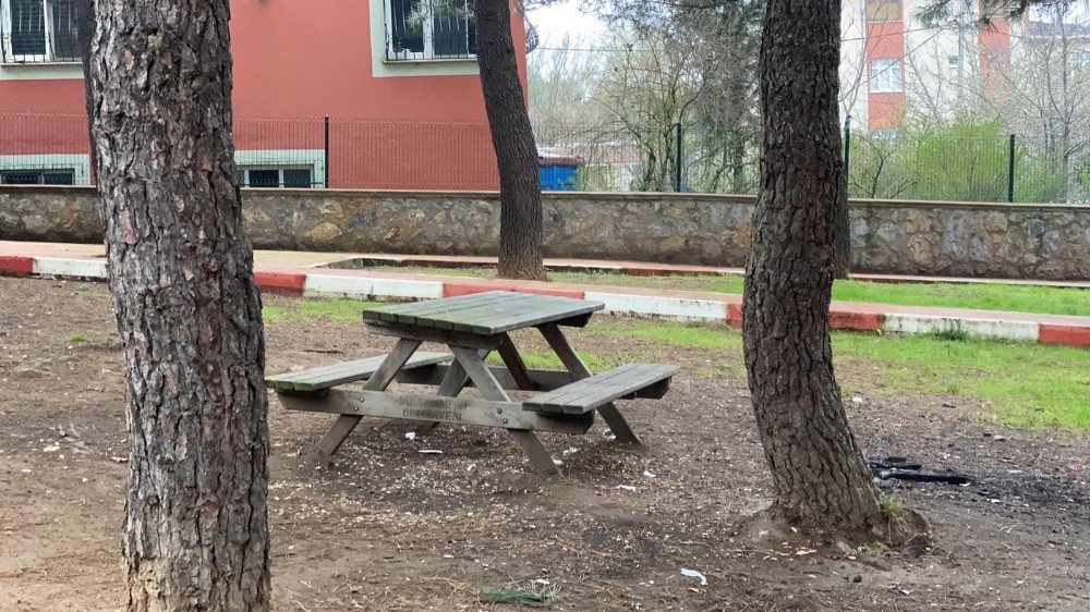 İstanbul’da Korona virüs nedeniyle piknik alanları boş kaldı 