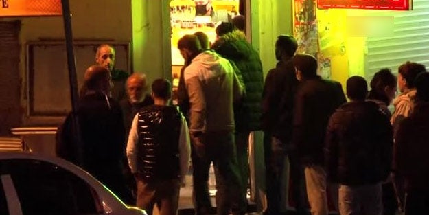İstanbul'da marketlerde yoğunluk oluştu