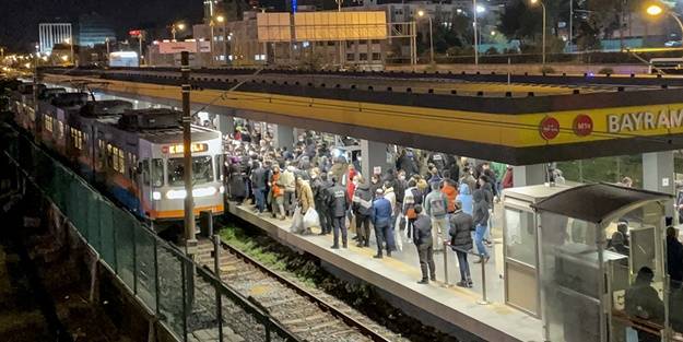 İstanbul'da metro hattında arıza!