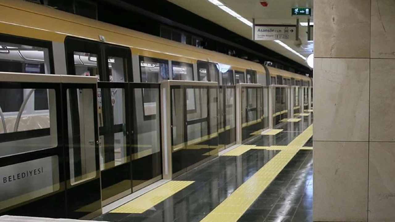 İstanbul'da metro seferlerine 'şampiyonluk kutlaması' ayarı