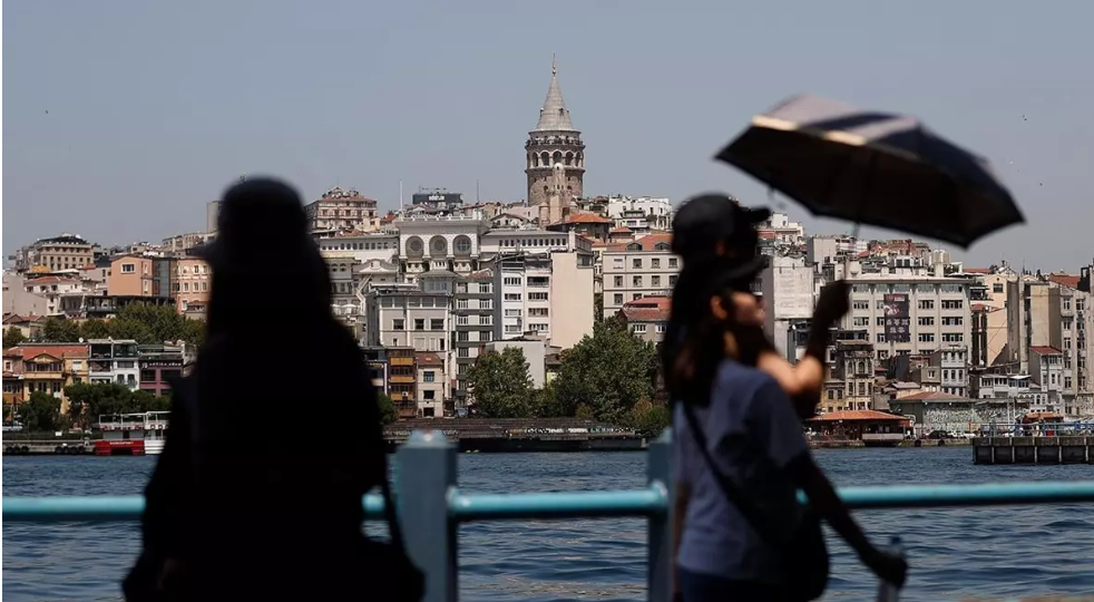 İstanbul'da nem bunalttı! Rekor geldi