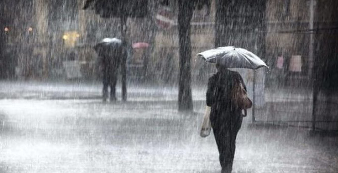 İstanbul'da öğleden sonra için yağmur uyarısı