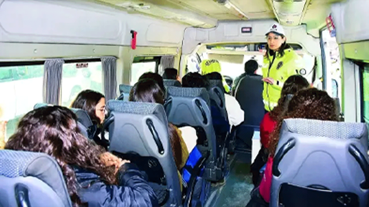 İstanbul’da okul servislerinde artık zorunlu olacak!