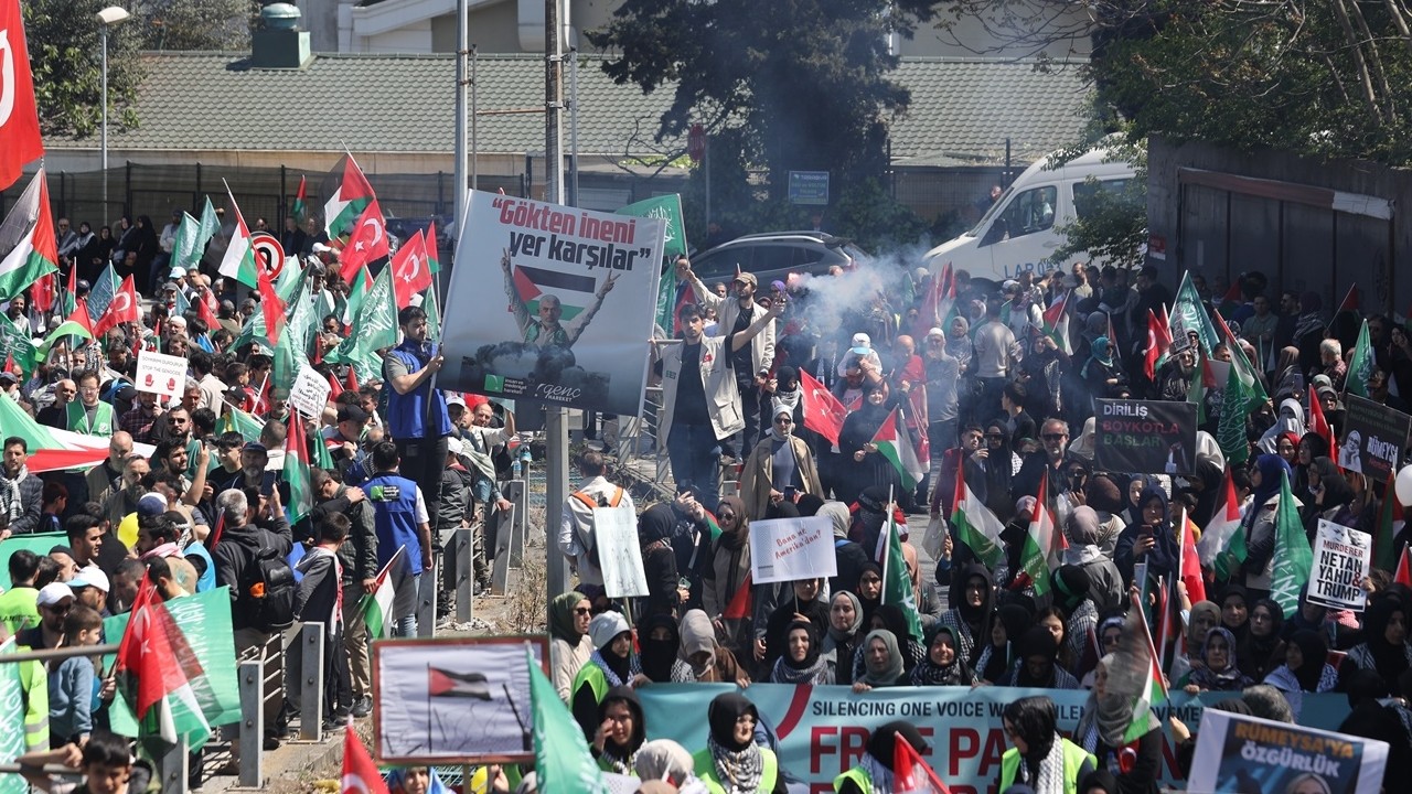 İstanbul’da on binler Gazze için ABD konsolosluğuna yürüdü