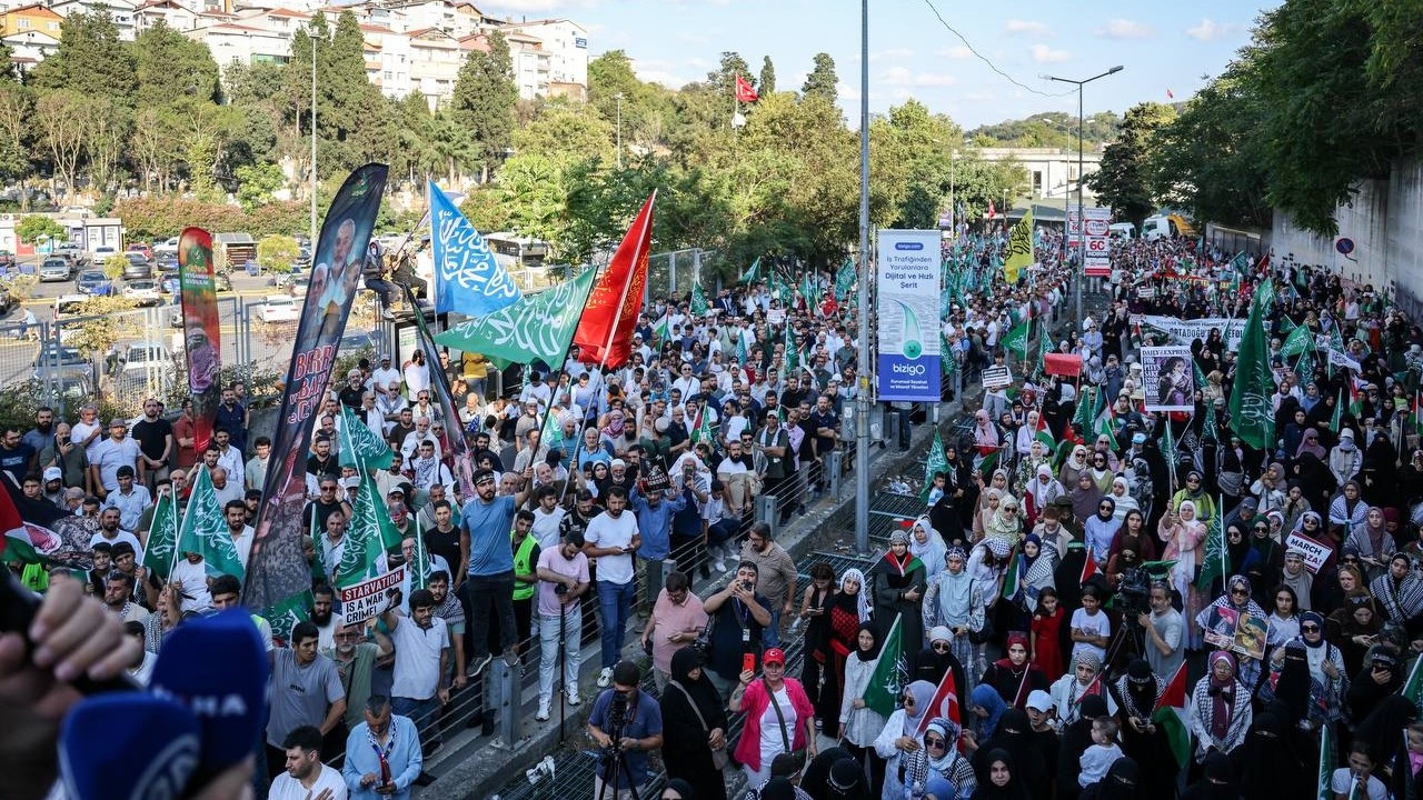 İstanbul’da on binler Gazze’ye destek için ABD Konsolosluğuna yürüdü