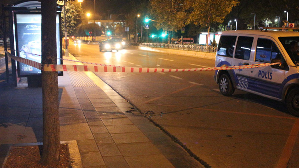 İstanbul'da parasını vermeyen Suriyeliyi bacağından vurdular