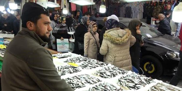 İstanbul'da pazarcıları isyan ettiren olay: Böyle bir rezillik olur mu?