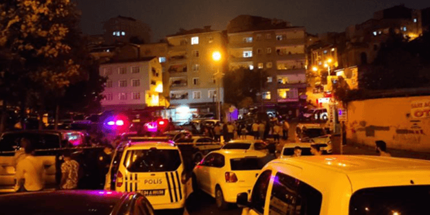 İstanbul'da polise balkondan silahlı saldırı!