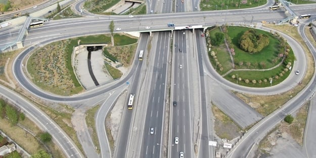 İstanbul’da Ramazan Bayramı'nın ilk gününde yollar boş kaldı