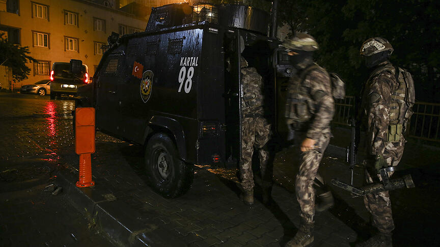 İstanbul'da şafak baskını... Beyoğlu, Küçükçekmece, Avcılar, Esenler...