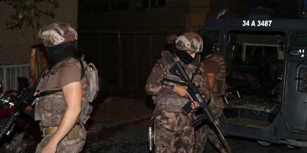 İstanbul'da şafak operasyonu! Çok sayıda gözaltı var