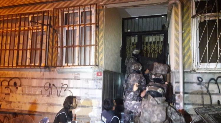 İstanbul’da şafak vakti narkotik operasyonu! 20 Adrese baskın