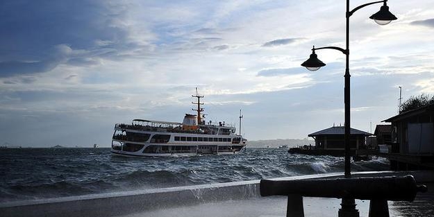 Fırtına nedeniyle seferler iptal edildi
