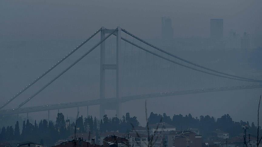 İstanbul'da sis etkili oldu