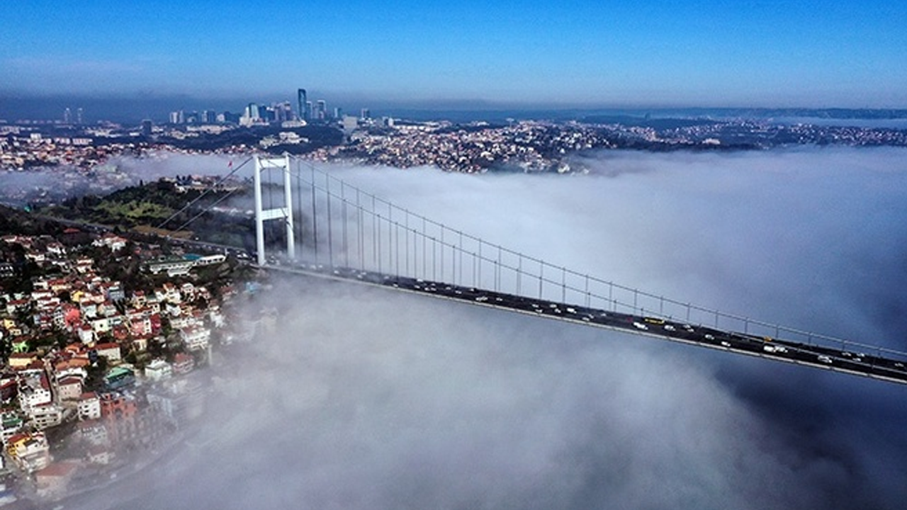 İstanbul'da sis etkisi