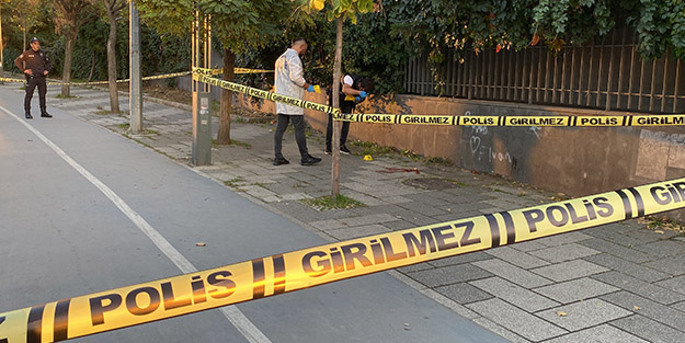 İstanbul'da sokak ortasında dehşet! Silahlı saldırıya uğrayan yabancı uyruklu şahıs öldü