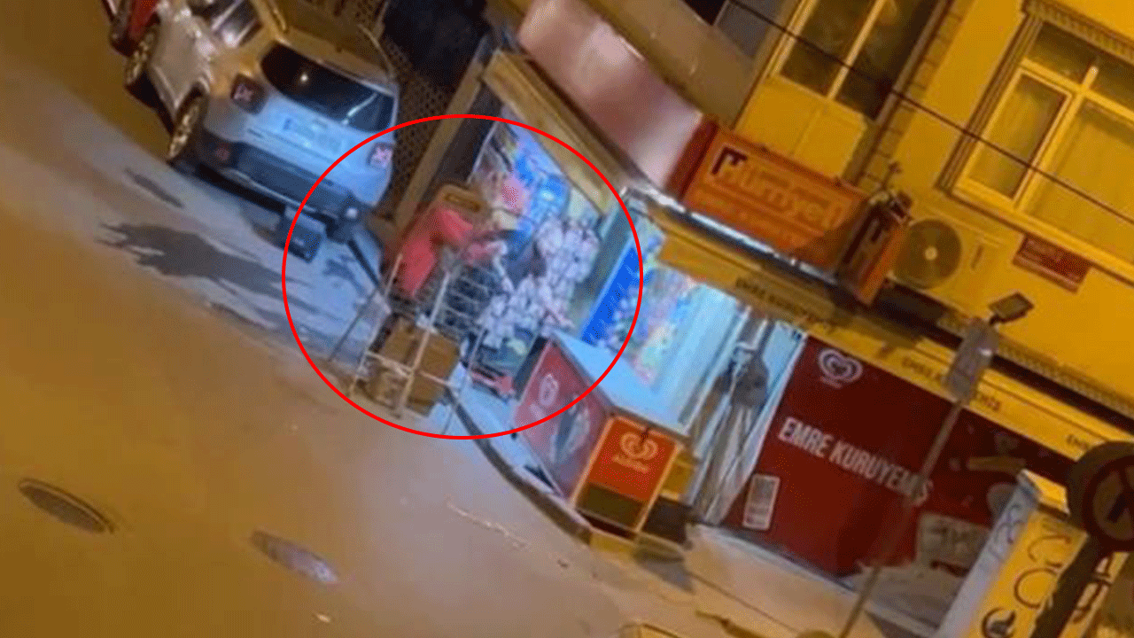 İstanbul'da sokak ortasında vahşet