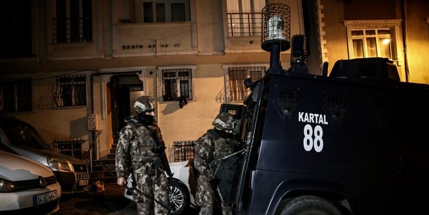 İstanbul'da suç örgütüne operasyon! Çok sayıda gözaltı var