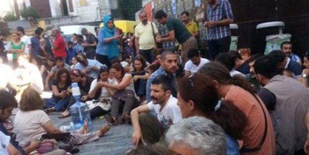 İstanbul'da Suruç eylemi!