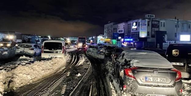İstanbul'da sürücülerin Hadımköy'deki mağduriyeti devam ediyor!