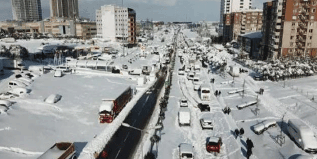 İstanbul'da sürücülerin Hadımköy'deki mağduriyeti sürüyor