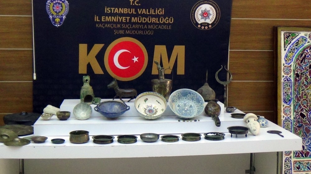 İstanbul’da tarihi eser operasyonu: 78 parça eser ele geçirildi 