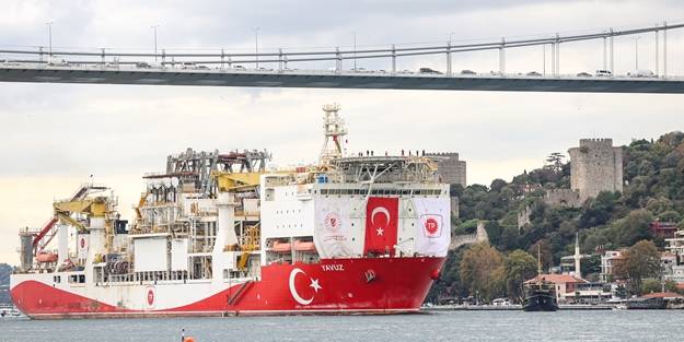 İstanbul'da tarihi görüntüler! Yavuz böyle geçti